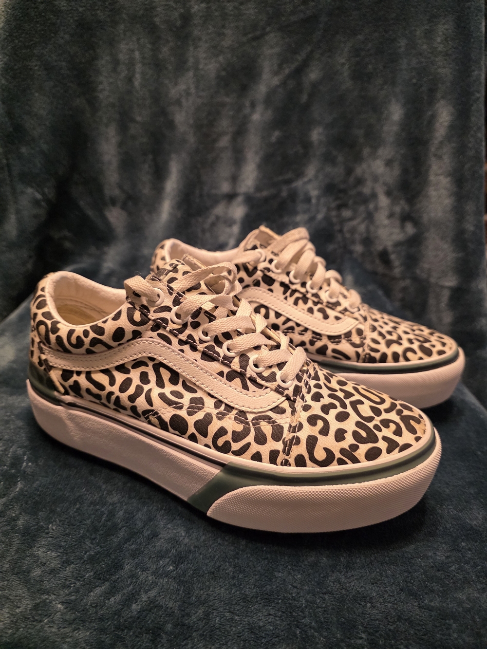 Vans Women's Leopard Print Low-Top Sneakers - White/Black